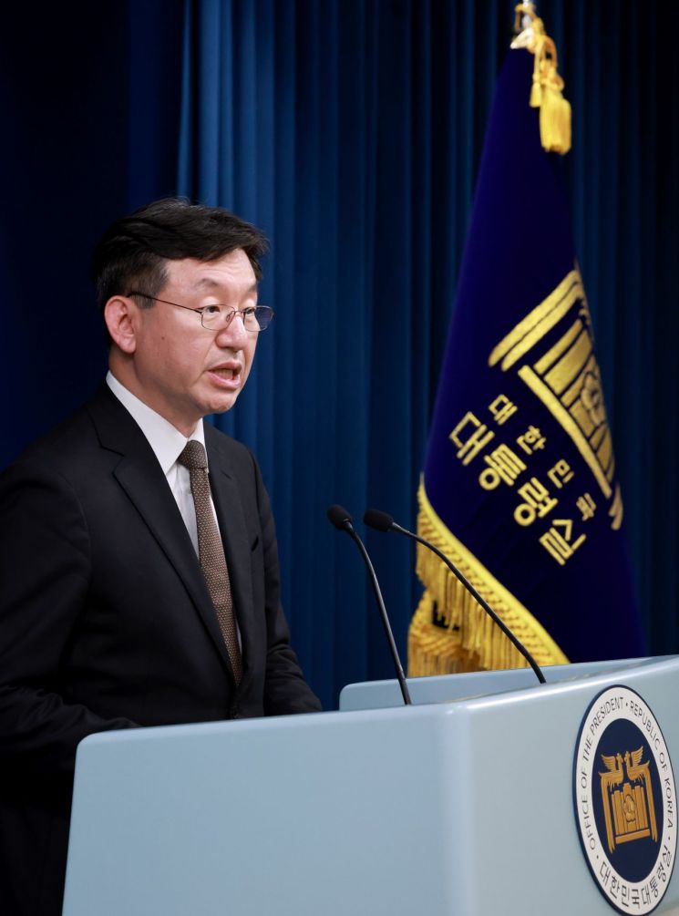 대통령실 "日, 네이버 의사에 배치되는 조치하면 절대 안돼"