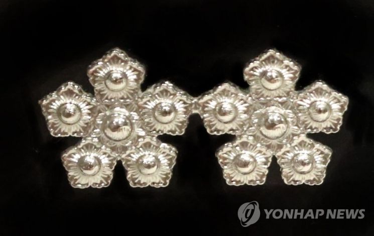 "1000만원 줬다" vs "받은 적 없어" 브로커 뇌물수수 경위 법정공방
