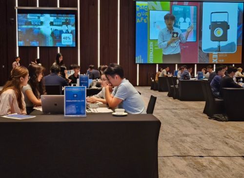 산업통상자원부와 코트라가 14일 개최한 베트남 하노이 '2024 동남아 스마트시티 로드쇼' 상담회 현장.[사진제공=코트라]