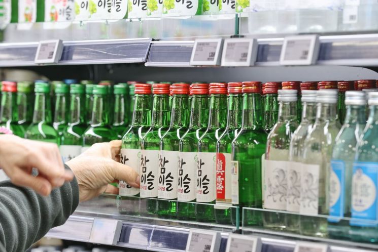 소주시장 출사표 반년…'오비소주'는 언제쯤?