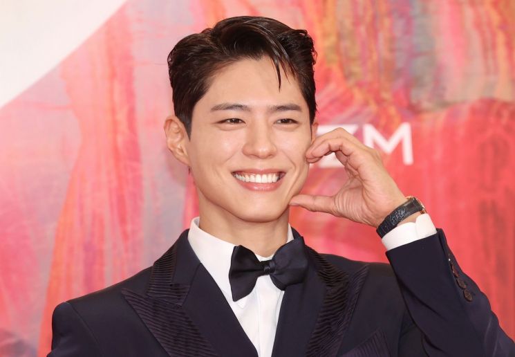 박보검, 다음 달 1일 '오르막길' 발매 '칸타빌레' 마무리