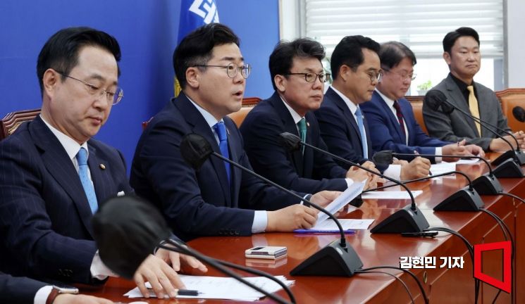 [포토] 박찬대 "尹, 해병대 특검법 거부권?…전쟁 피하지 않겠다"