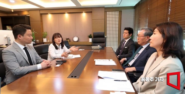 [채텀하우스 좌담]"가업승계는 기업이 대를 이어 고용창출·세금납부하는 것"