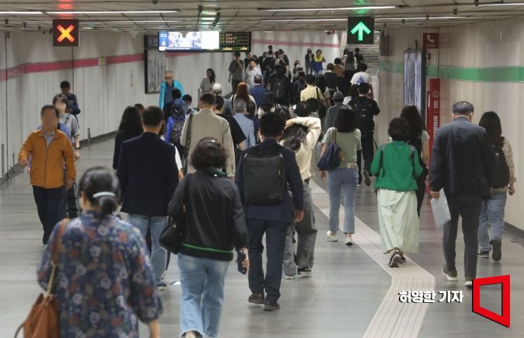 [아경포토] 이용객 가장 많은 서울 지하철역은?