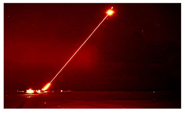 영국이 개발 중인 레이저 무기 '드래곤파이어'의 대공 목표 타격 실험 장면. 사진=영국정부
