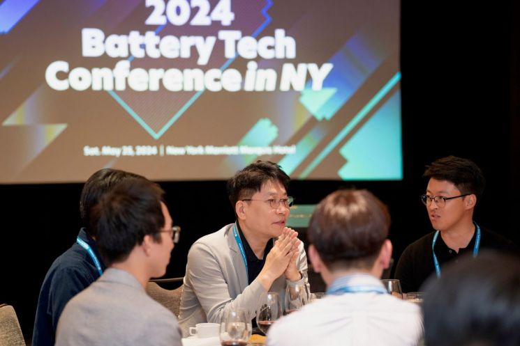 김동명 LG에너지솔루션 사장이 미국 뉴욕에서 글로벌 인재 채용 행사 BTC(Battery Tech Conference)에 참여하고 있다. 사진제공=LG에너지솔루션