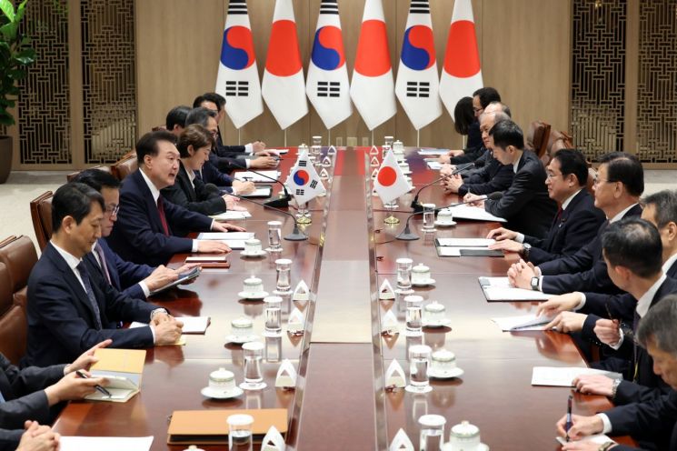 尹·기시다 "에너지·경제안보 계속 협력"…라인사태 "긴밀히 소통"(종합)