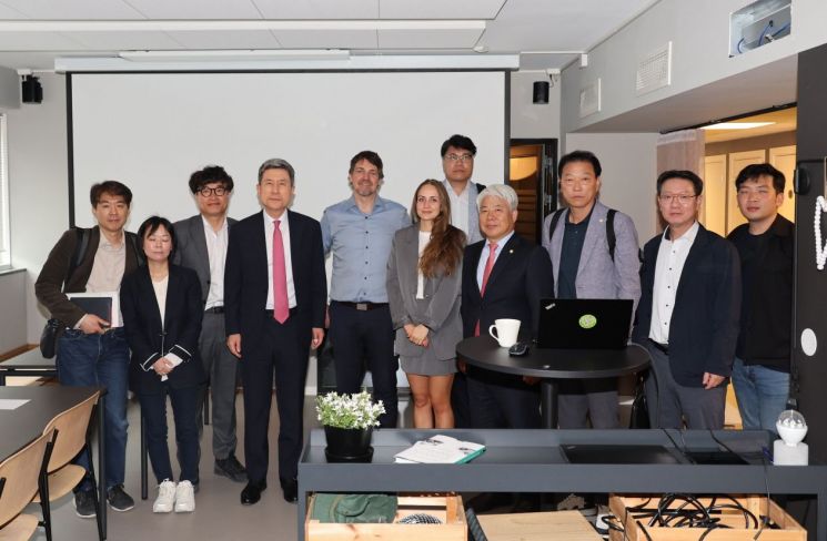 포항시 대표단은 지난 24일 오슬로에 위치한 노르웨이 전기자동차협회를 방문해 노르웨이의 전기차 정책 현황을 청취했다.