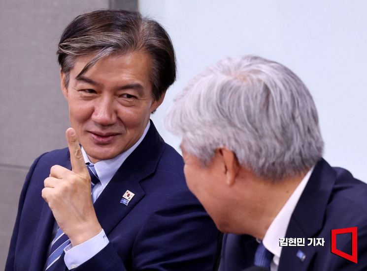 [폴폴뉴스]조국혁신당, 창당 이후 지지율 최저치 기록