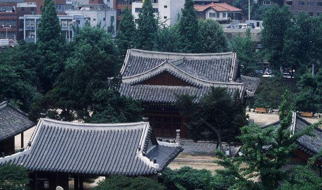 서울 동관왕묘. 1996년 이전 촬영 모습 [이미지출처=한국민족대백과사전]
