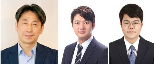 한국인력개발학회에서‘HRD 연구논문상’을 수상한 한국기술교육대 테크노인력개발대학원 이진구 교수, 윤세현·강경훈 대학원생(왼쪽부터)