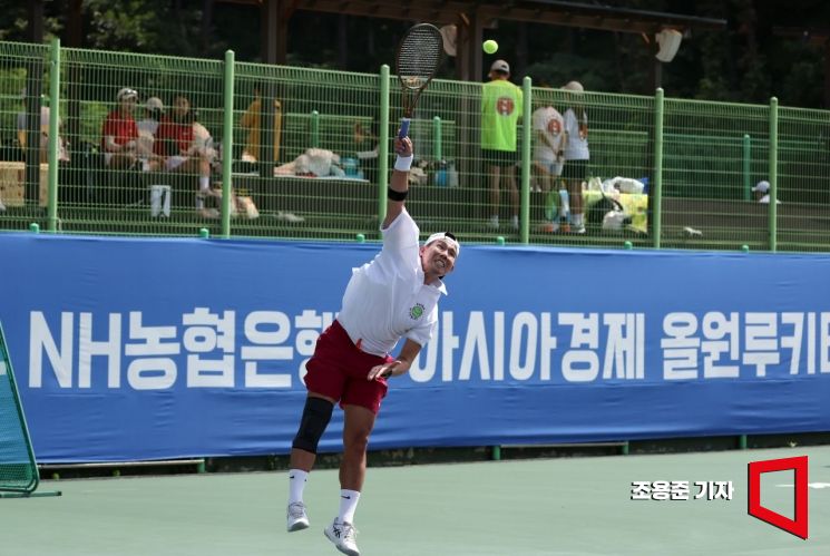 [포토] 강력한 서브