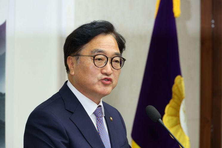 우원식 "상임위원장, 야당 11개·여당 7개 배분하는 게 최선"