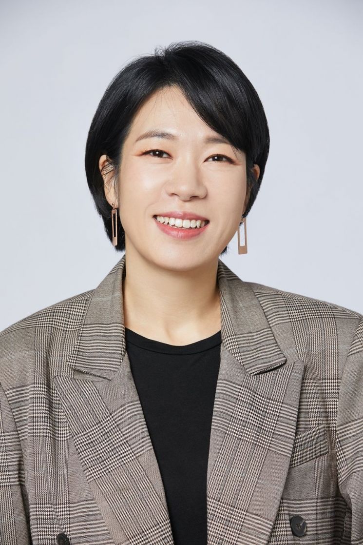 영화 '매드 댄스 오피스' 크랭크 인…염혜란 주연