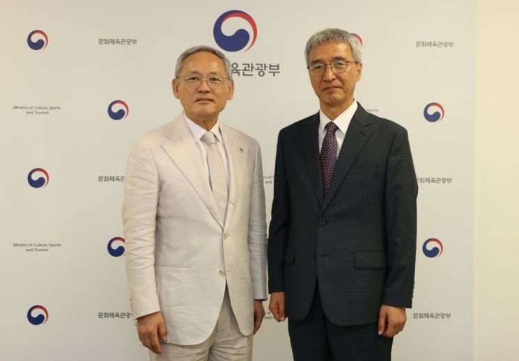 국립중앙도서관장에 김희섭 경북대 교수