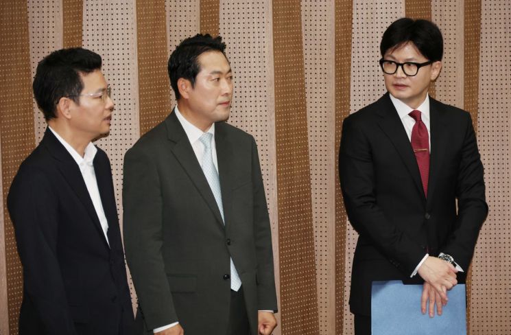 '친한' 장동혁, 최고위원 출마…"대통령실에 민심 가감없이 전달"