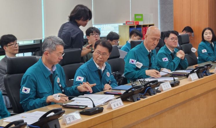 정부 "화성 공장 화재, 법 위반사항 발견되면 엄중 처리"