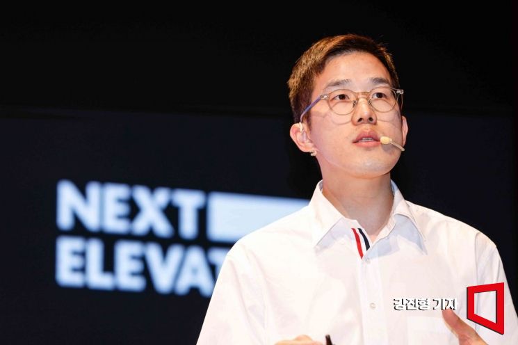 [포토] 회사 소개하는 변희준 바크 대표