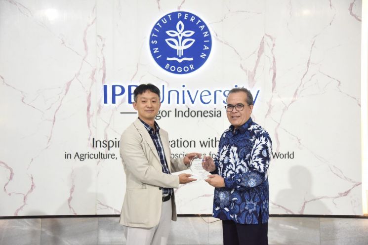 대웅제약, 인도네시아 현지 기관과 영장류 연구 공동협력