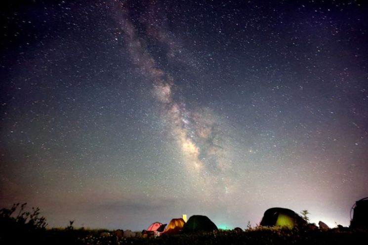 올레꾼과 관광객이 떠난 가파도 밤하늘에 은하수가 걸렸다. 사진=조용준 기자 jun21@