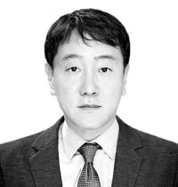 [논단]대통령의 피드와 과로사