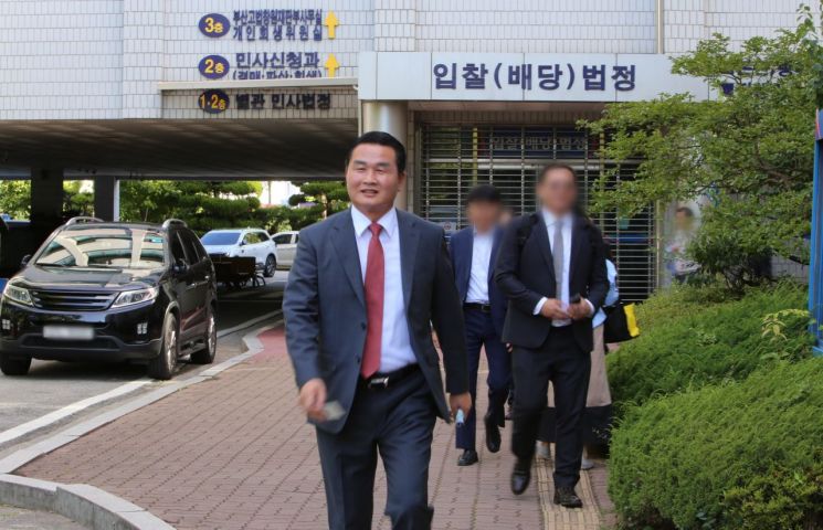 [포토] 선거법 위반 결심공판 앞둔 박종우 거제시장