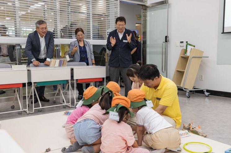 광진구, 어린이영어도서관 첫 개관... 흥미진진 영어의 신세계 열다