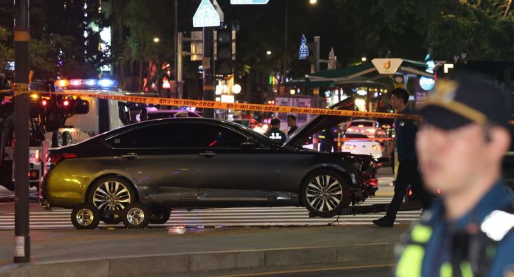 서울시청 앞 교차로서 대형 교통사고…사망자 9명으로 늘어(종합)