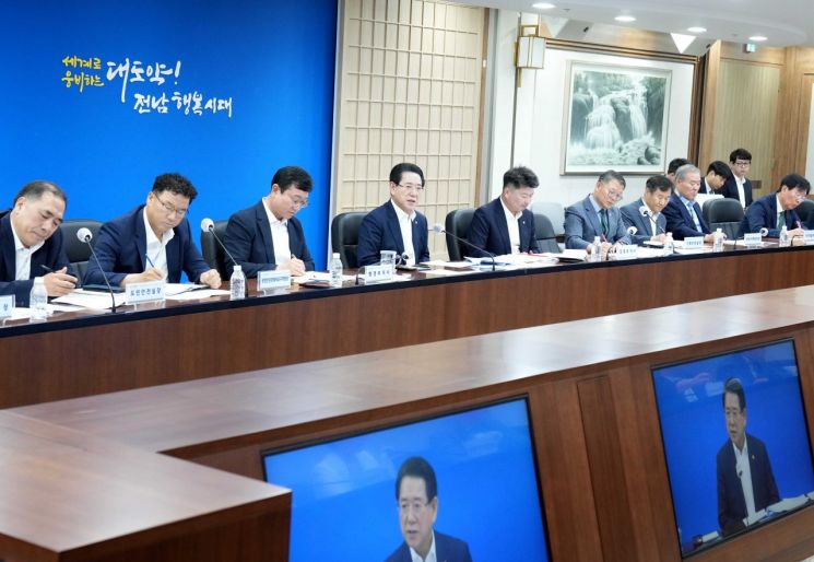 김영록 전남지사 "민선 8기 남은 2년 도민 희망 계획 제시에 집중"