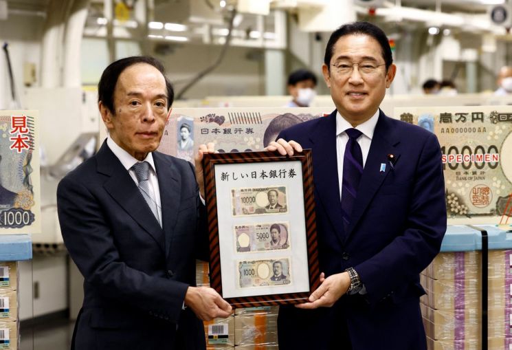 日, 20년 만에 새 지폐 3종 발행…1만엔권엔 한국 경제침탈 주역