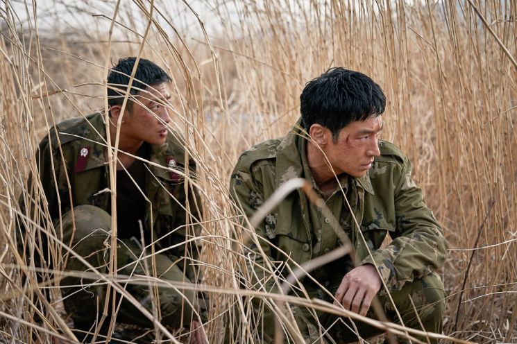 '목숨 걸었다' 군사분계선 뛰어넘는 탈북자들[필사의 탈주①]