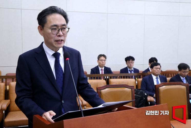 [포토] 인사청문회 발언하는 강민수 국세청장 후보자