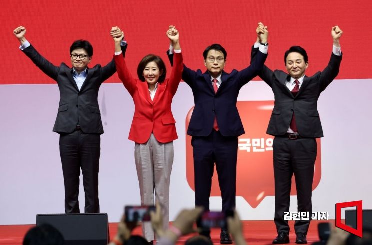 '공소취소 부탁 폭로'에 與발칵 …韓 "신중하지 못했다"사과(종합)