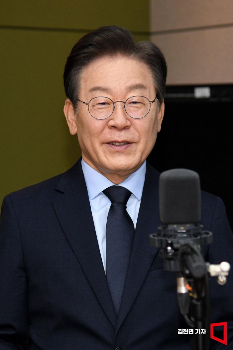 이재명 "인천, 어머니 품처럼 안아준 곳…'기본사회'가 우리 미래"