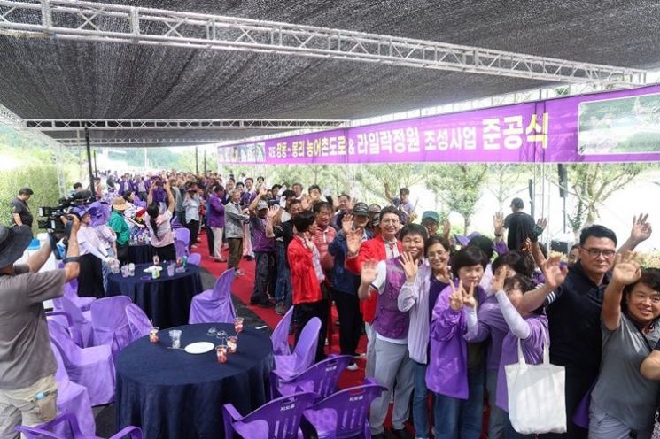 신안군, 40억 투입한 ‘라일락정원’ 4년 만에 완공