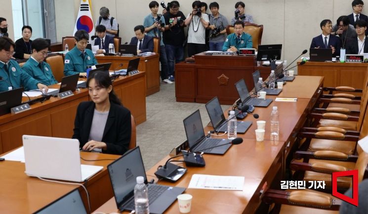 행안위, 전국민 25만원 지원법에 파행…"이재명 명령"vs"국민 명령"
