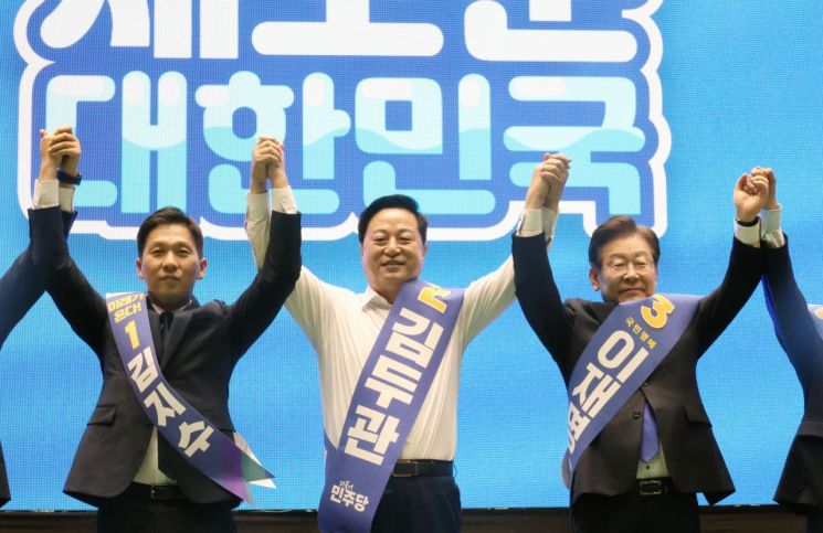 제주 이어 인천서도…민주 당 대표 경선 이재명 93.77% 압승(상보)