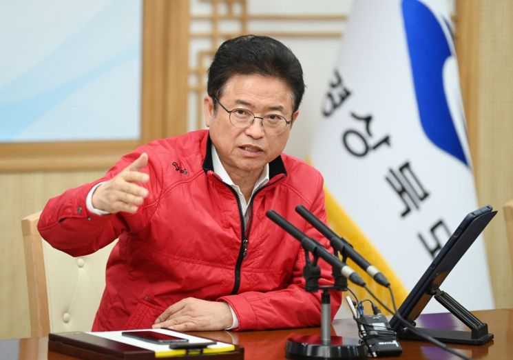 재부대구경북시도민회, 저출생 성금 1억 기탁…전몰군경유족회·미망인회도 1000만원 