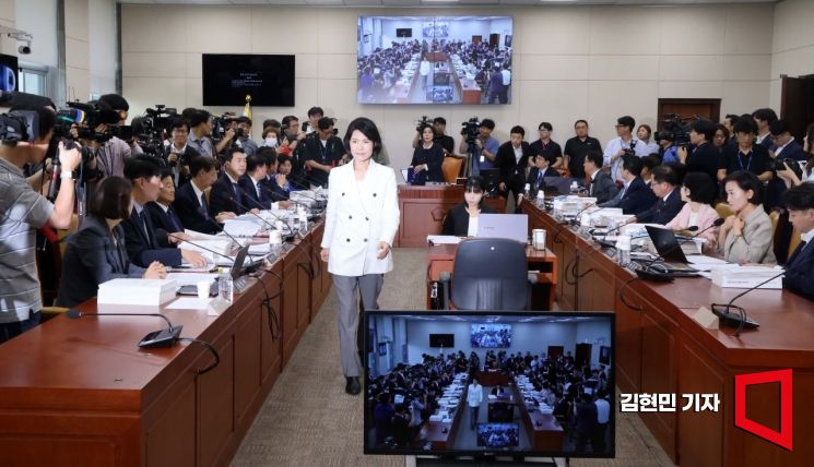 [포토] 이진숙 방통위원장 후보자 인사청문회