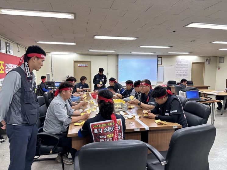 HD현대중공업 노조 65.1% "파업 찬성"