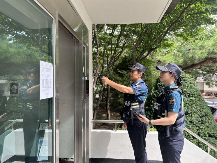 "화재·범죄 출동 쉽도록"…서울 중구, ‘공동현관 프리패스' 본격 시행