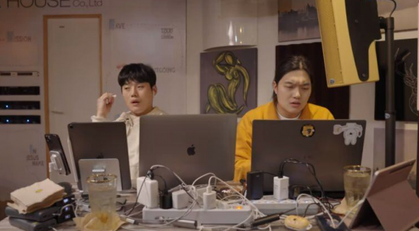 카페서 주문 안하고 충전만…"안 먹고 싶은데 왜요?"