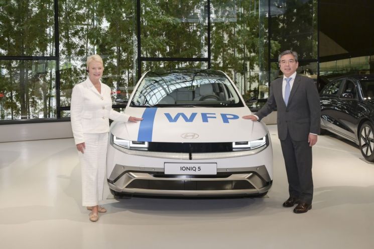 UN 업무차로 아이오닉5…현대차, UN과 맞손
