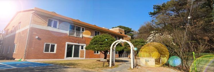 용인시가 1일부터 운영을 시작한 장애인 온종일돌봄센터 운영 기관인 '해든솔' 전경. [사진제공=용인시]