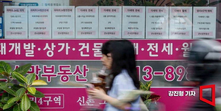 다시 고개 드는 전세사기 공포…월세로 '울며 겨자 먹는' 사회초년생