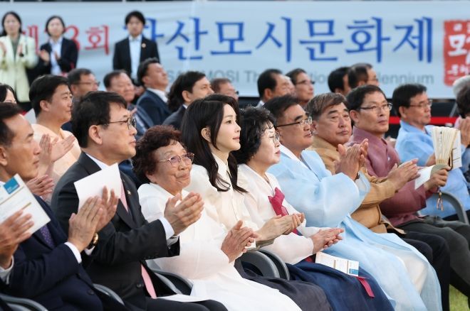 '12만명 vs 5000명'…작년 축제 방문자수 꼴찌는 어디?[축제공화국]