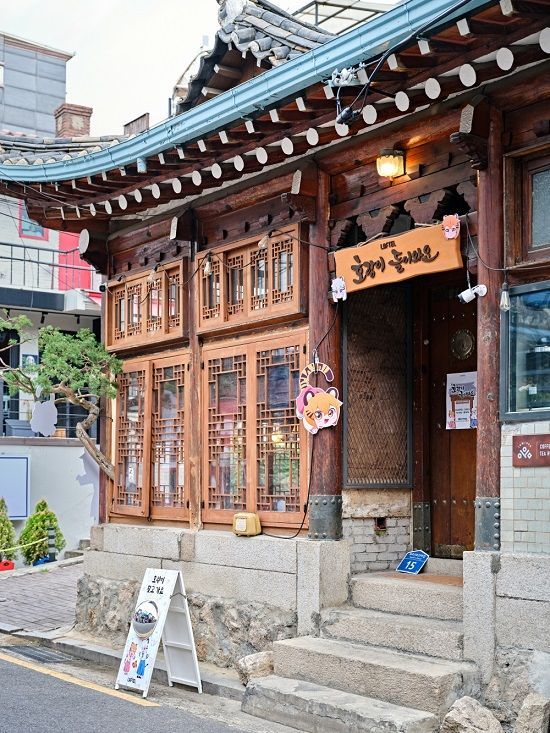 라프텔 애니메이션 ‘호랑이 들어와요’ 홍대 팝업스토어 오픈