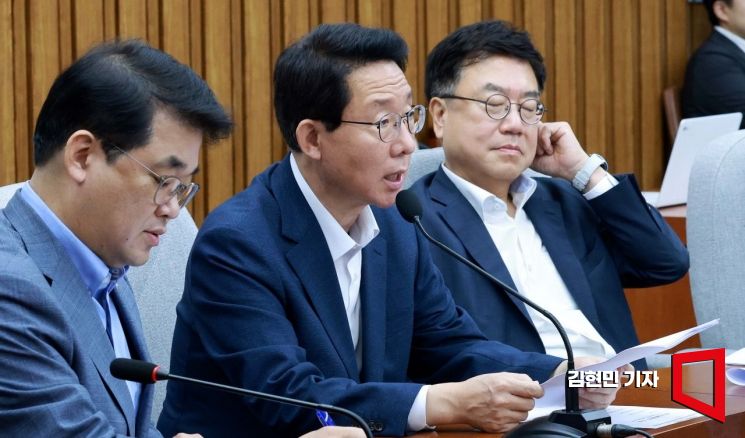 [포토] 발언하는 김상훈 정책위의장