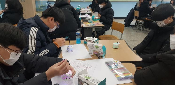 광진구, 청소년 진로 탐색 ‘미래사회 직업체험’