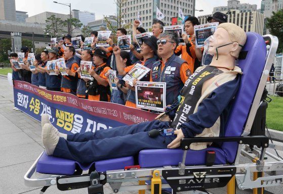 김종인 언급한 '응급실 뺑뺑이' SNS에 박제한 의협 회장